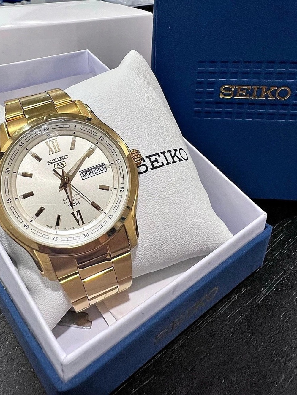 Seiko 5 Automatic Gold-Tone Watch Gold with Box